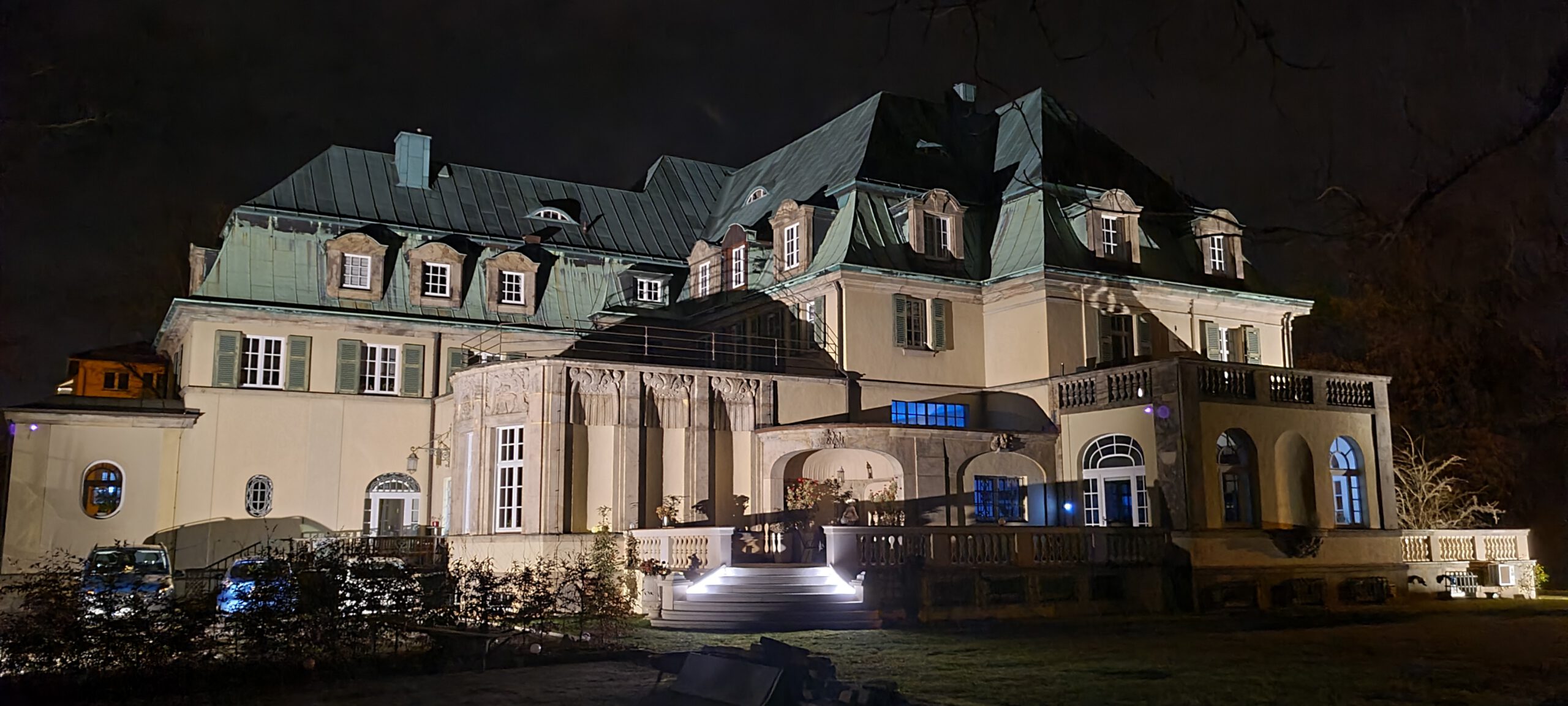 VILLA - LEONHARDT HOCHZEITEN - TAGUNGEN - EVENTS